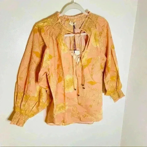 NEW Spell and the Gypsy Collective Sloan Bohemian Floral Peasant Blouse Peach - Picture 4 of 8